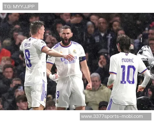 维尼修斯被嘘引发争议队友帽子戏法他怒退场球迷情绪积累已久