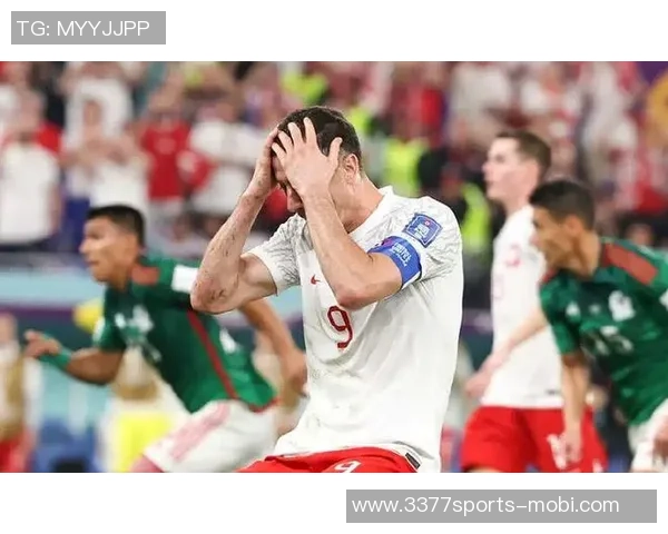 莱万谈门前失机原因风的影响让我的射门变得困难